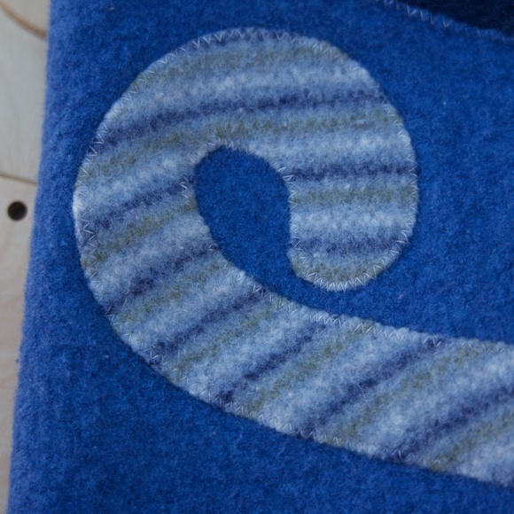 Cate & Levi 100% Wool Eco-Friendly Knitted Blue Baby Play mat Handmade In Canada - Picture 9 of 15